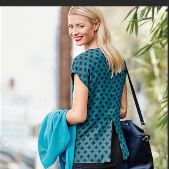 Cabi Top - Picture 2 of 6